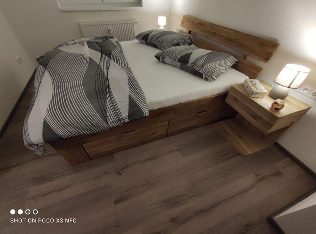Apartman Kuba Frymburk Exterior photo